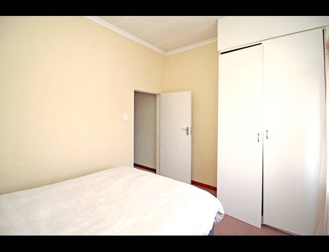 2 BEDROOM APARTMENT FOR SALE IN BUCCLEUCH